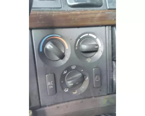 VOLVO VNL TEMPERATURE CONTROL