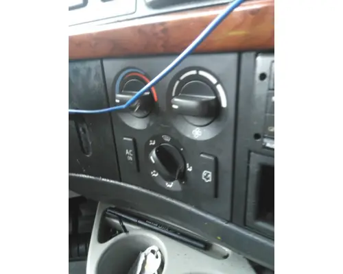 VOLVO VNL TEMPERATURE CONTROL