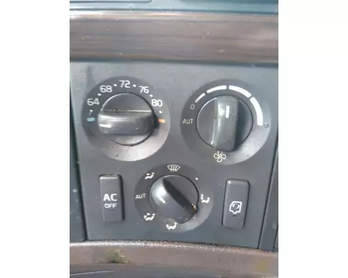 VOLVO VNL TEMPERATURE CONTROL