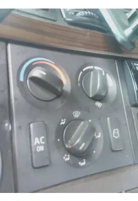 VOLVO VNL TEMPERATURE CONTROL