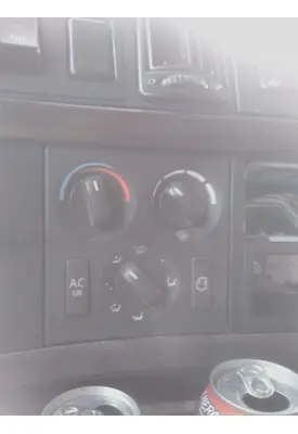 VOLVO VNL TEMPERATURE CONTROL