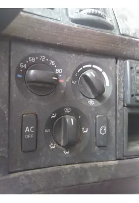 VOLVO VNL TEMPERATURE CONTROL