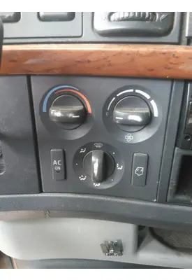 VOLVO VNL TEMPERATURE CONTROL