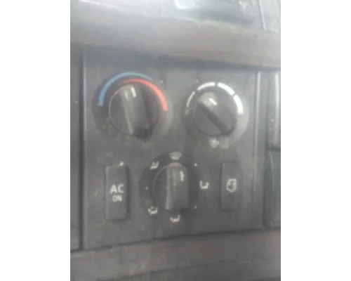 VOLVO VNL TEMPERATURE CONTROL