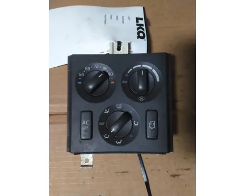 VOLVO VNL TEMPERATURE CONTROL