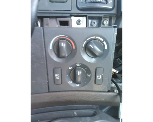 VOLVO VNL TEMPERATURE CONTROL