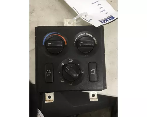 VOLVO VNL TEMPERATURE CONTROL