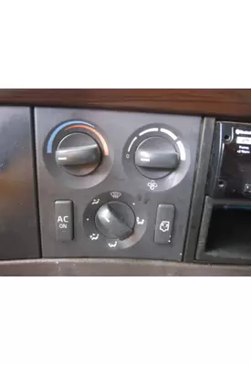 VOLVO VNL TEMPERATURE CONTROL