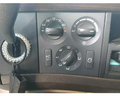 VOLVO VNL TEMPERATURE CONTROL