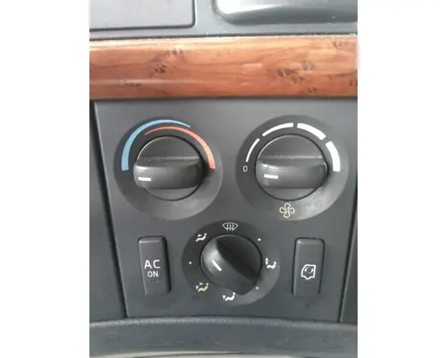 VOLVO VNL TEMPERATURE CONTROL