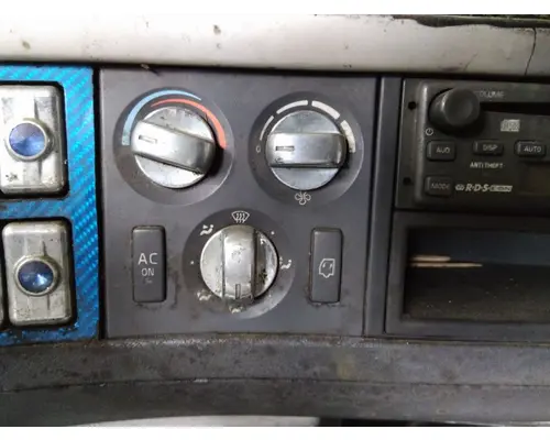 VOLVO VNL TEMPERATURE CONTROL