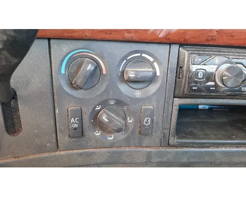 VOLVO VNL TEMPERATURE CONTROL