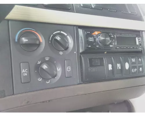 VOLVO VNL TEMPERATURE CONTROL