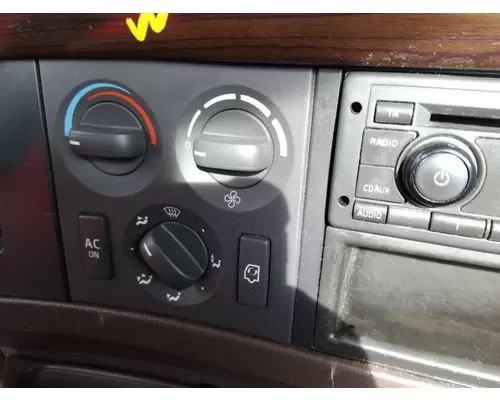 VOLVO VNL TEMPERATURE CONTROL