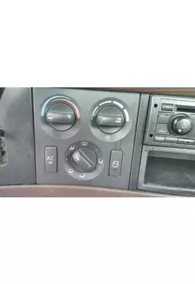 VOLVO VNL TEMPERATURE CONTROL