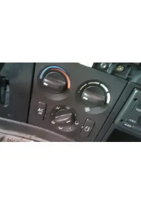 VOLVO VNL TEMPERATURE CONTROL
