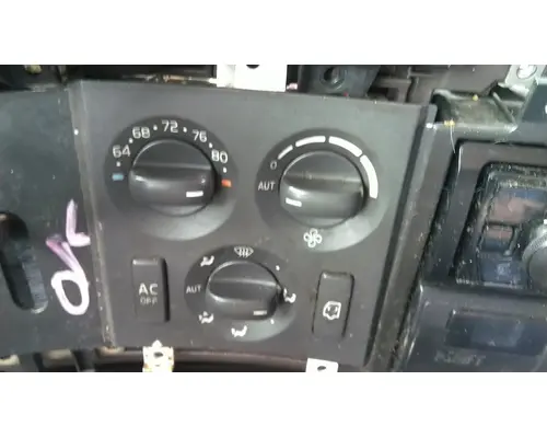 VOLVO VNL TEMPERATURE CONTROL