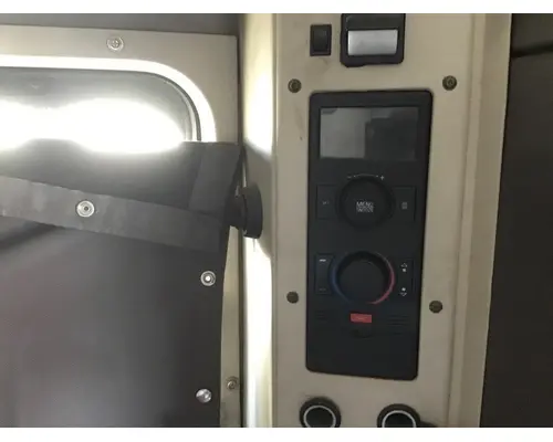 VOLVO VNL TEMPERATURE CONTROL
