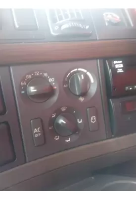 VOLVO VNL TEMPERATURE CONTROL