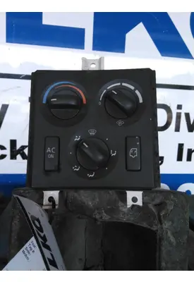 VOLVO VNL TEMPERATURE CONTROL