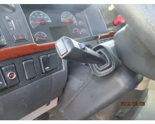 VOLVO VNL TURN SIGNAL SWITCH