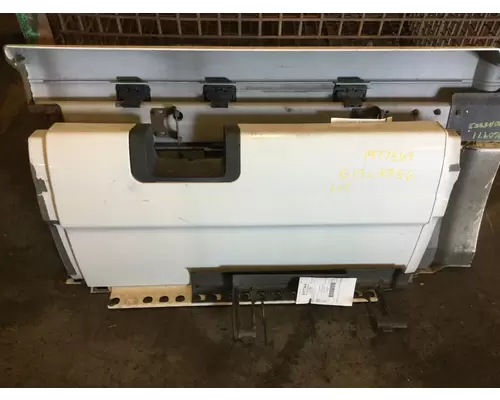 VOLVO VNL TURN SIGNAL SWITCH