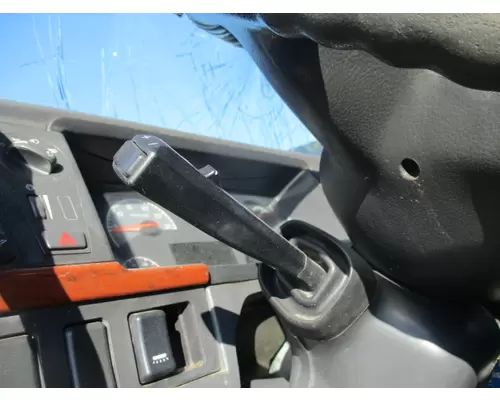 VOLVO VNL TURN SIGNAL SWITCH