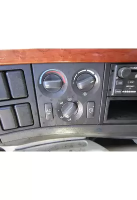 VOLVO VNL Temperature Control