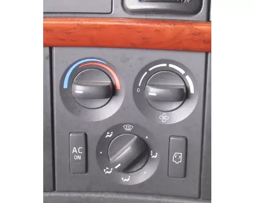 VOLVO VNL Temperature Control