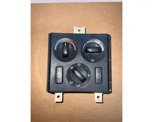 VOLVO VNL Temperature Control