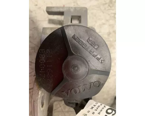 VOLVO VNL Throttle Body Assembly
