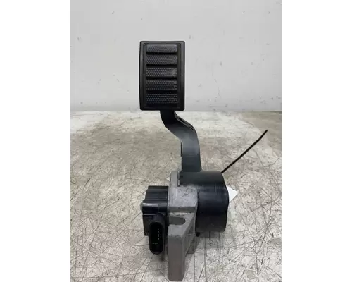 VOLVO VNL Throttle Body Assembly
