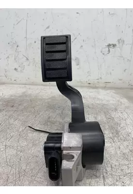 VOLVO VNL Throttle Body Assembly