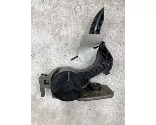 VOLVO VNL Throttle Body Assembly