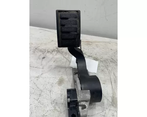 VOLVO VNL Throttle Body Assembly