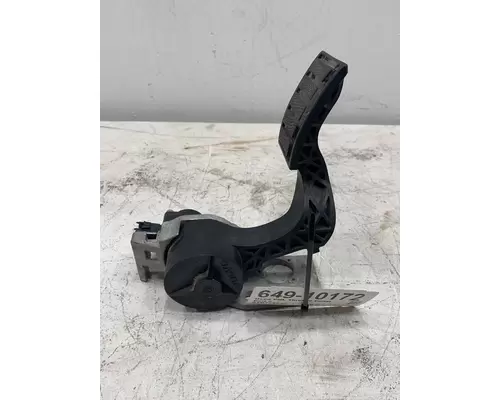 VOLVO VNL Throttle Body Assembly
