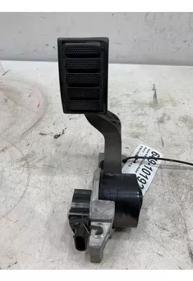 VOLVO VNL Throttle Body Assembly