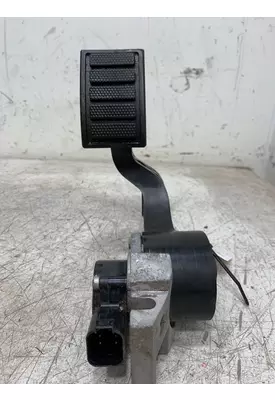 VOLVO VNL Throttle Pedal