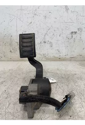 VOLVO VNL Throttle Pedal