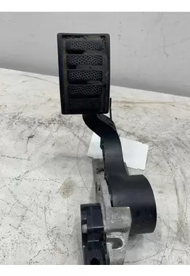 VOLVO VNL Throttle Pedal