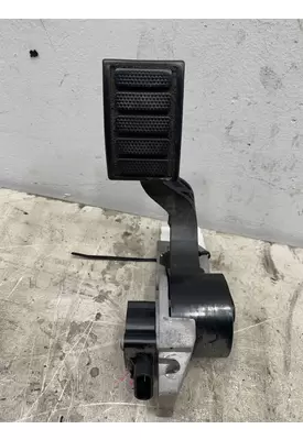 VOLVO VNL Throttle Pedal