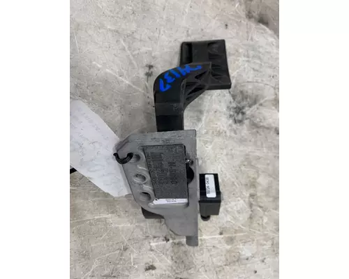 VOLVO VNL Throttle Pedal