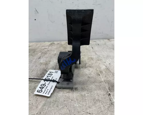 VOLVO VNL Throttle Pedal