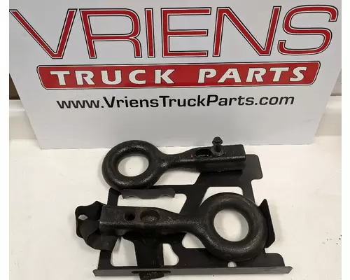 VOLVO VNL Trailer Hitch