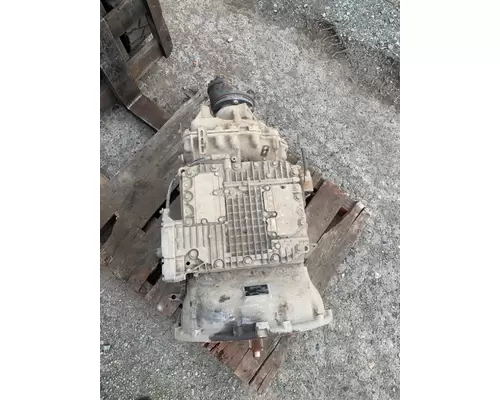 VOLVO VNL Transmission Assembly