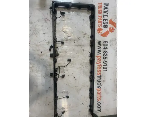 VOLVO VNL Valve Cover