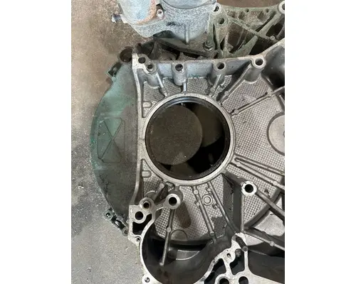 VOLVO VNL Valve Cover