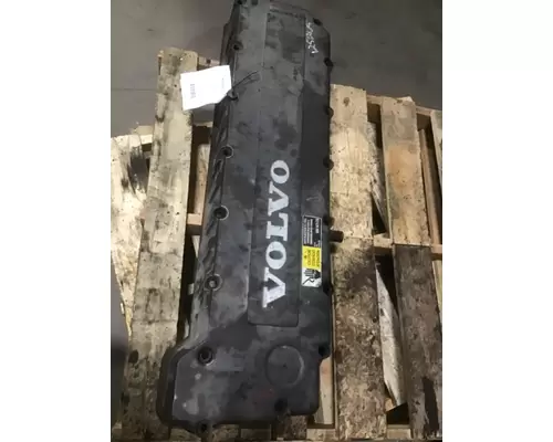VOLVO VNL Valve Cover