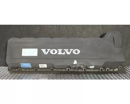 VOLVO VNL Valve Cover