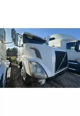 VOLVO VNL Vehicle For Sale